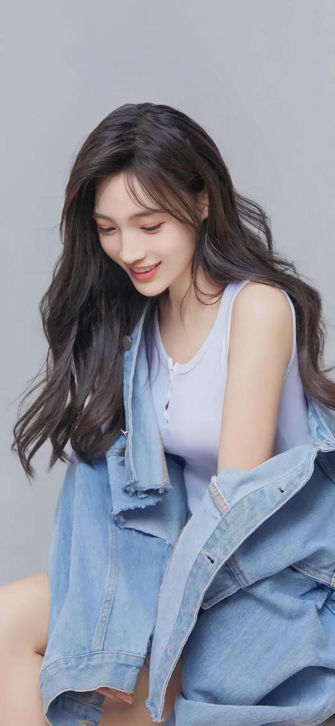 久久久精品热线免费观看 首页(图1)