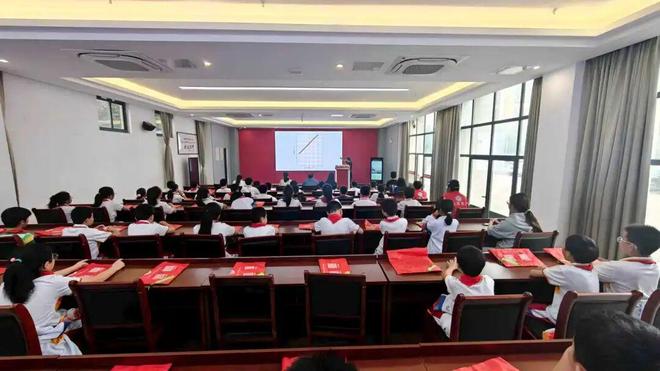 必赢中国官方网站为安全“加码”！蜀山区这堂“防震减灾课”干货满满(图1)