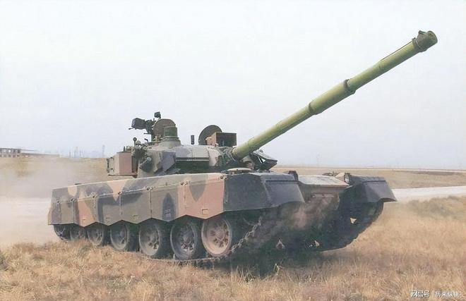 中国曾购12辆坦克后退货现求购无人机中国回应明确(图2)