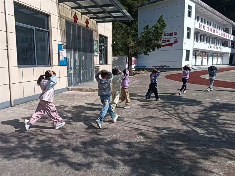 我驻大阪总领馆提醒中国公民防范地震(图1)