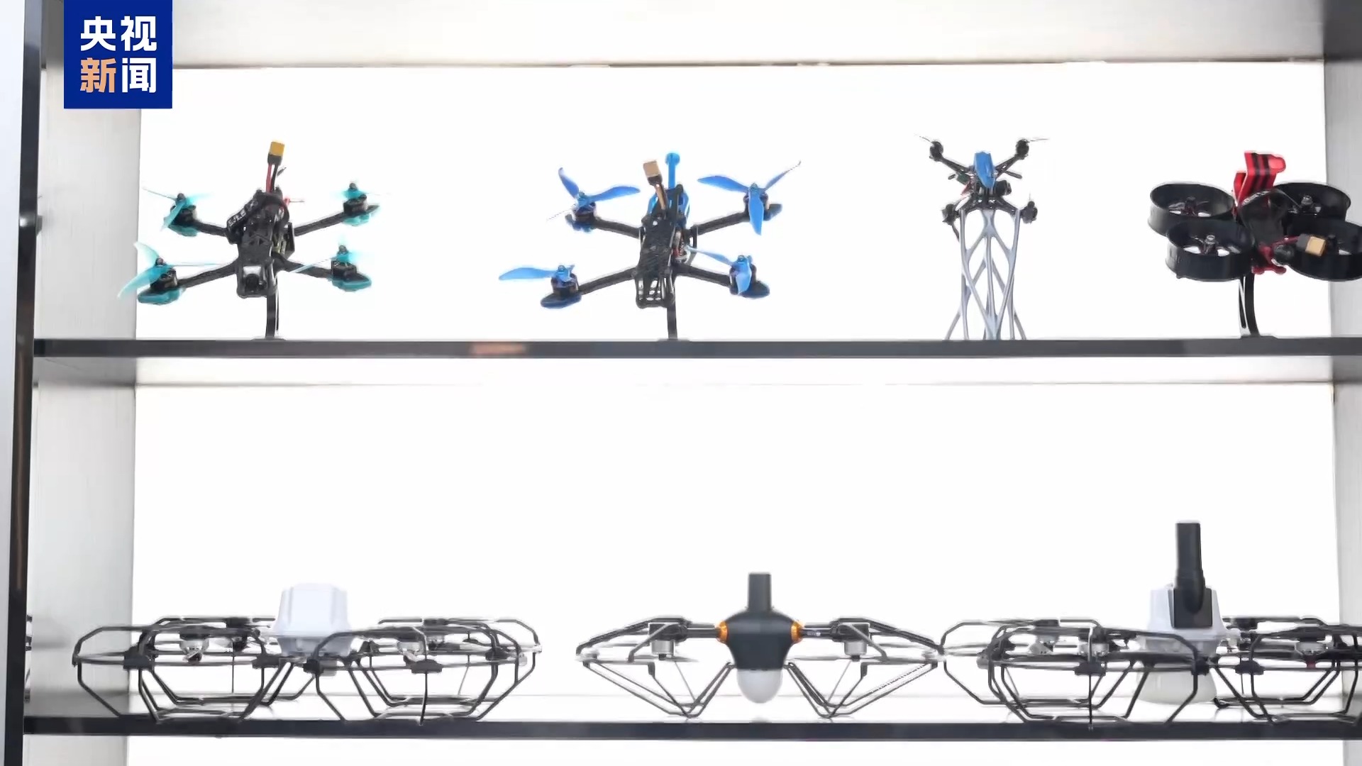 BWIN“会飞的足球”火爆校园 青少年“玩”出未来产业(图14)