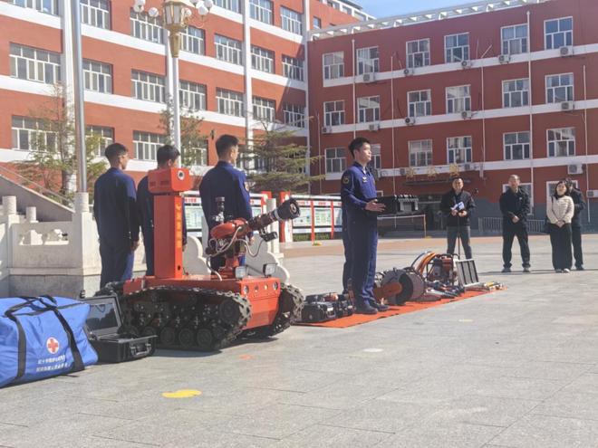 宁晋县组织开展邢台地震60周年防震减灾科普宣传活动必赢中国官方网站(图3)