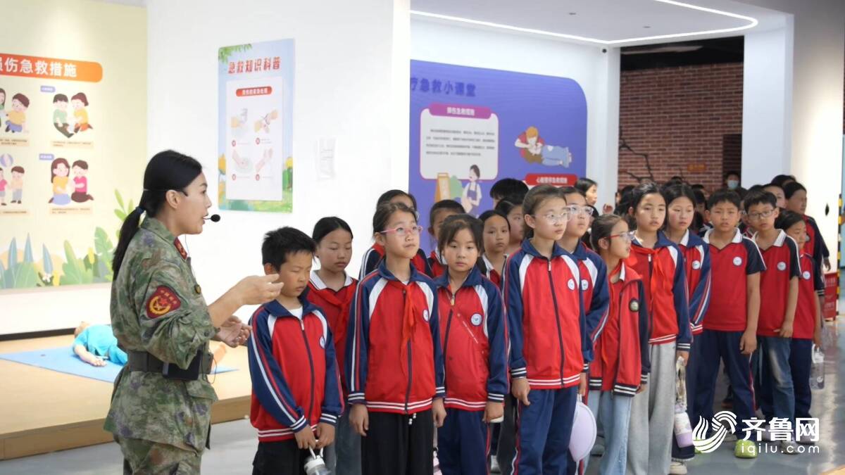 全国防灾减灾日丨冠县开展沉浸式防灾减灾宣教活动提升青必赢中国官方网站少年应急能力(图3)