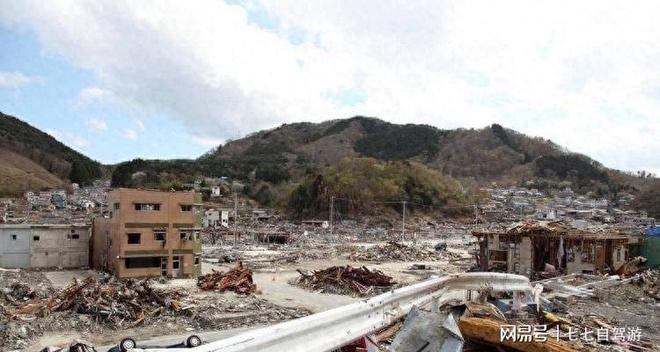 福岛核电站遭遇91级地震引发海啸导致核反应堆受损(图1)