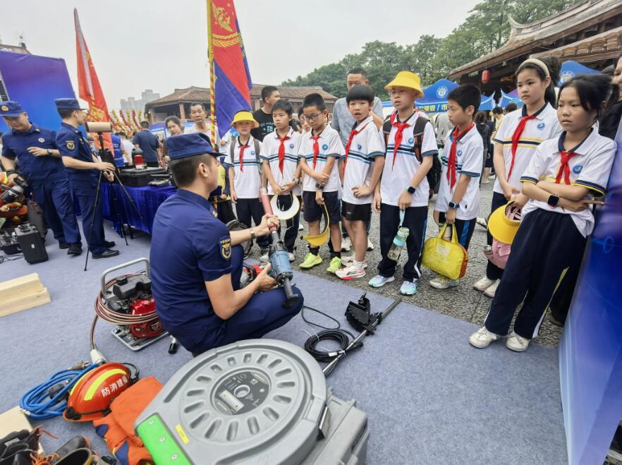 漳州启动防震减灾宣传月筑牢城市安全防线（视频）(图3)